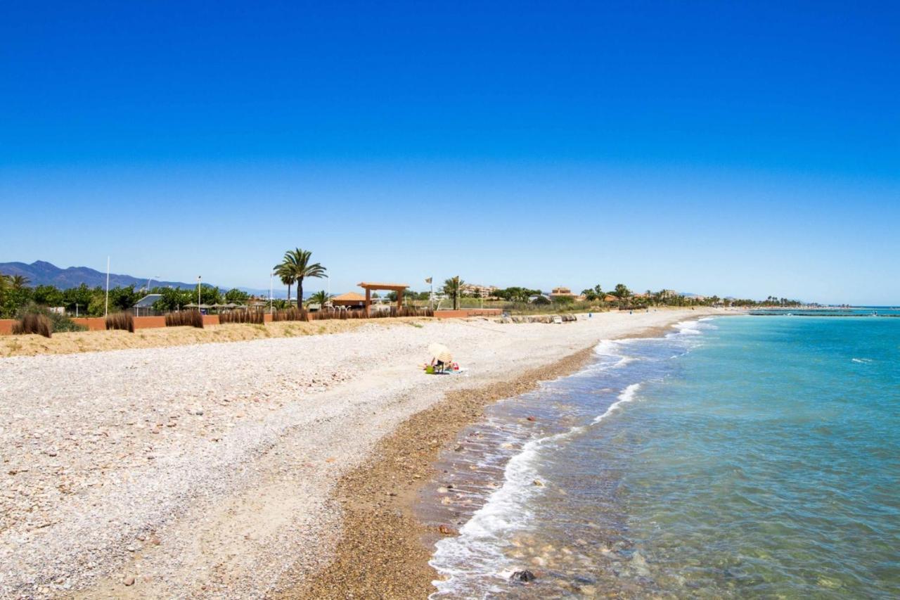 Camping Tres Estrellas Mediterraneo チルチェス エクステリア 写真