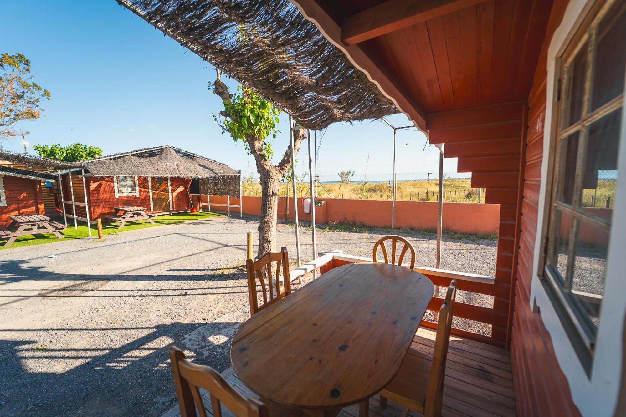 Camping Tres Estrellas Mediterraneo チルチェス エクステリア 写真