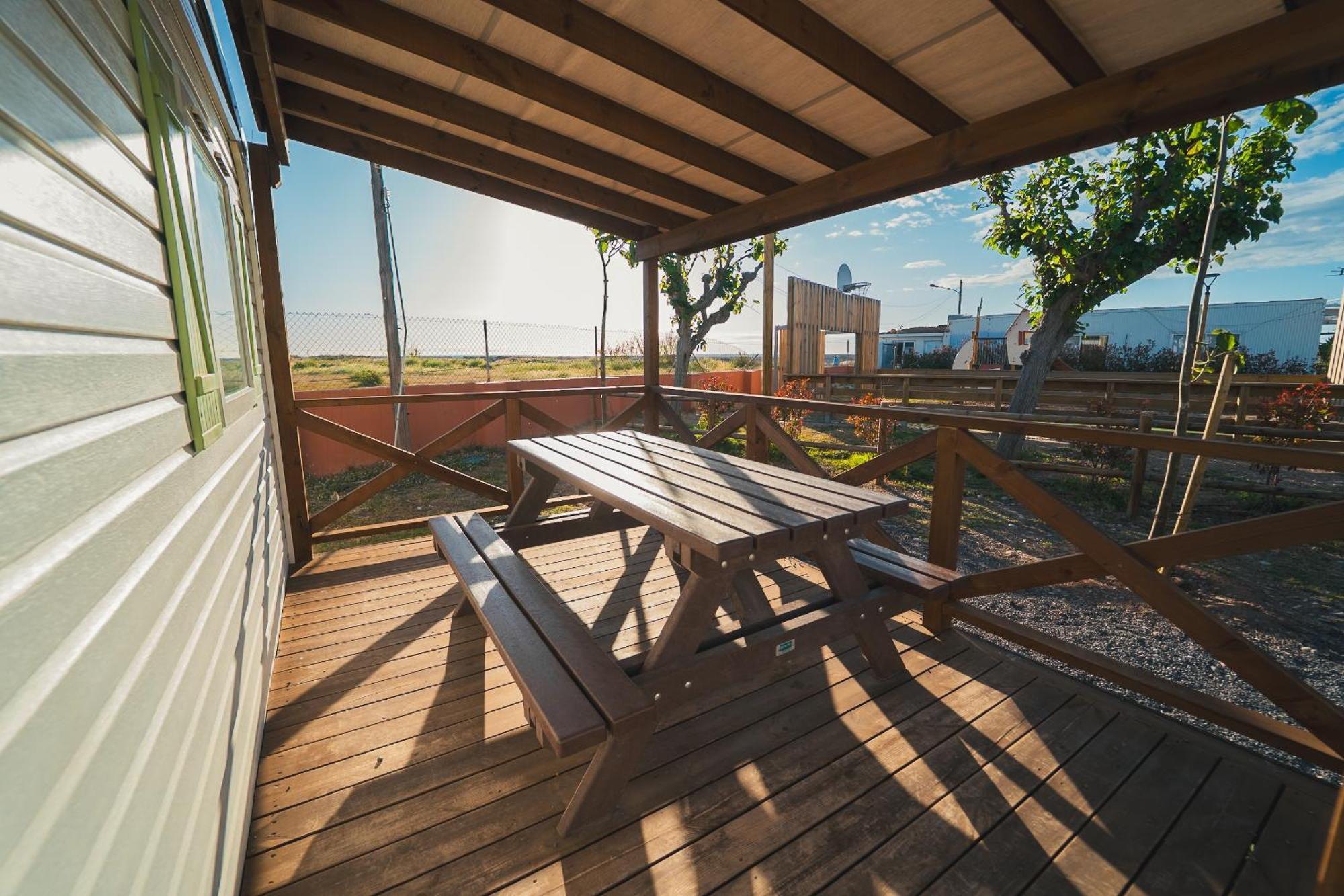 Camping Tres Estrellas Mediterraneo チルチェス エクステリア 写真