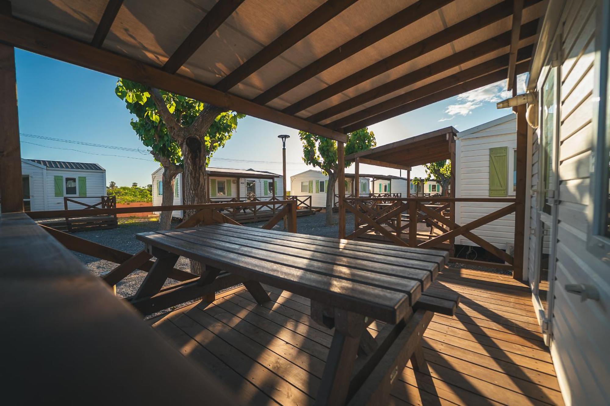 Camping Tres Estrellas Mediterraneo チルチェス エクステリア 写真