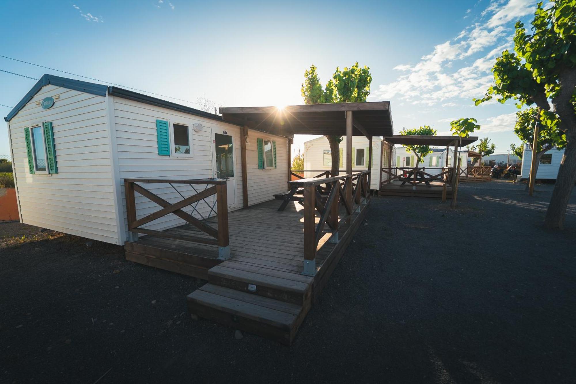 Camping Tres Estrellas Mediterraneo チルチェス エクステリア 写真